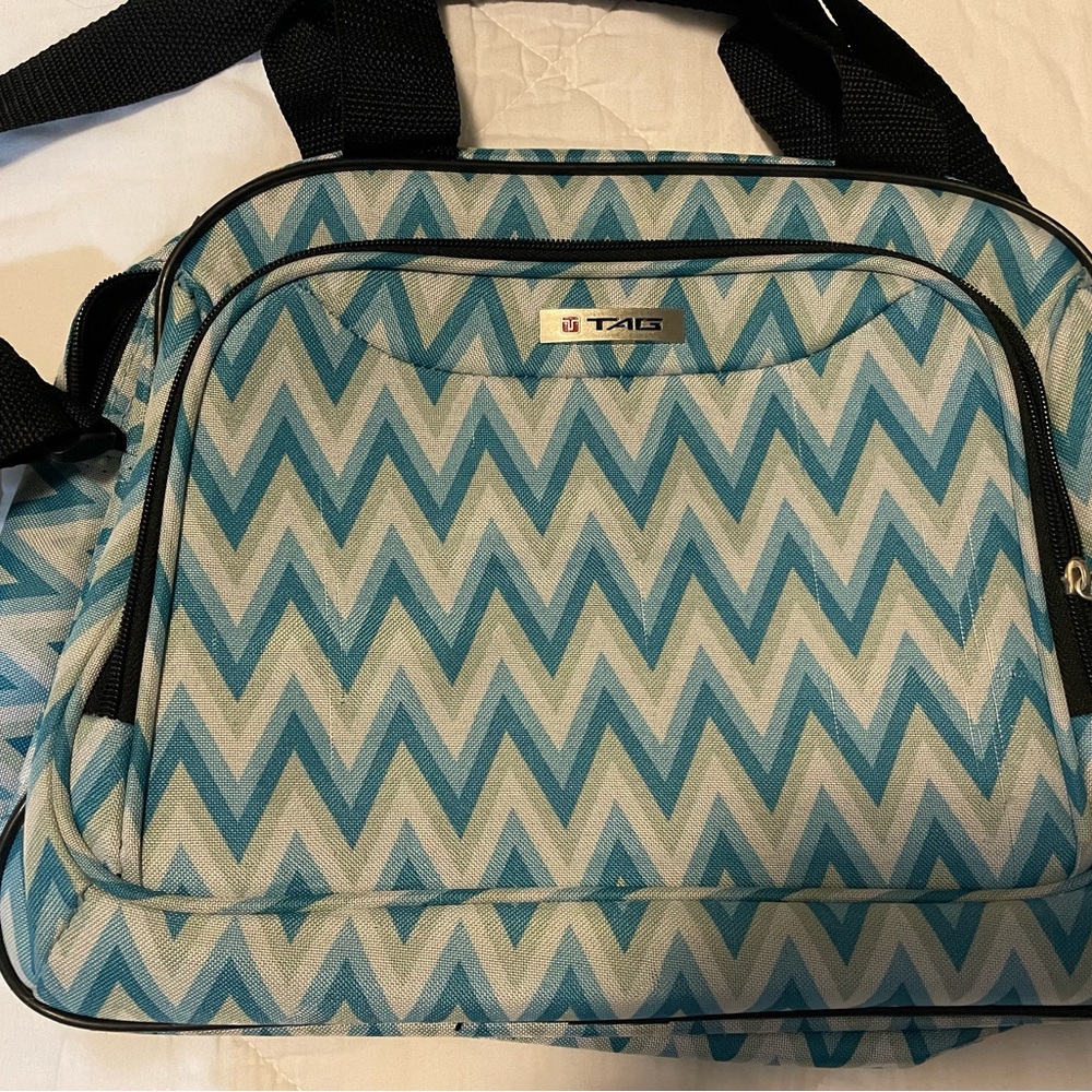 TAG Zigzag Blue Green White Carry On Travel Bag